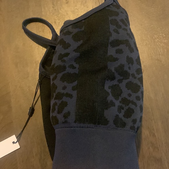 NWT KORAL Activewear Duplo Seamless Bra Leopard Print Navy Blazer - Picture 8 of 16